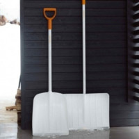 Лопата Fiskars SnowXpert Shovel White (1003605)